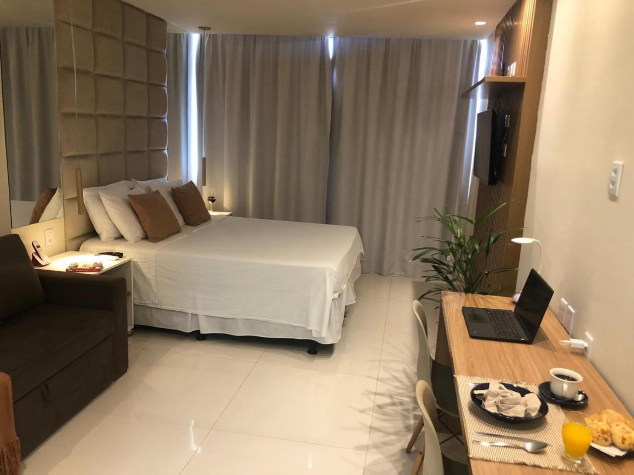 Oito Zero Um - Flat Sol Victoria Marina Apartment Salvador Ngoại thất bức ảnh