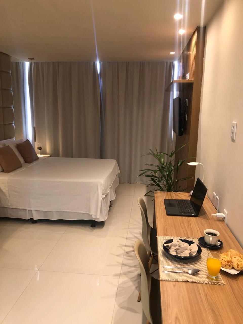 Oito Zero Um - Flat Sol Victoria Marina Apartment Salvador Ngoại thất bức ảnh